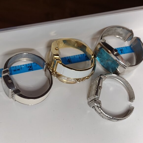 Lot Of 5 Untested Cuff Watches - Picture 7 of 7